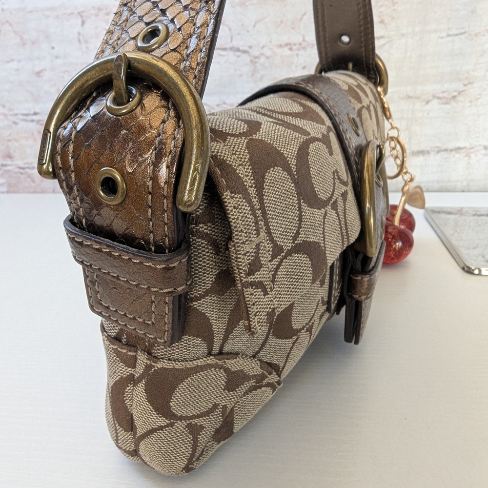 Coach Soho 8k38Signature ShoulderBag Leather & canvas women's Bag - Picture 2 of 16